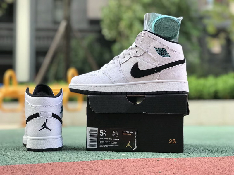 Authentic Air Jordan 1 MID women